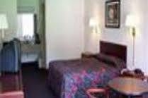 Hotel Knights Savannah 2*