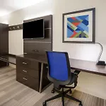 Holiday Inn Express Savannah - Gateway By Ihg