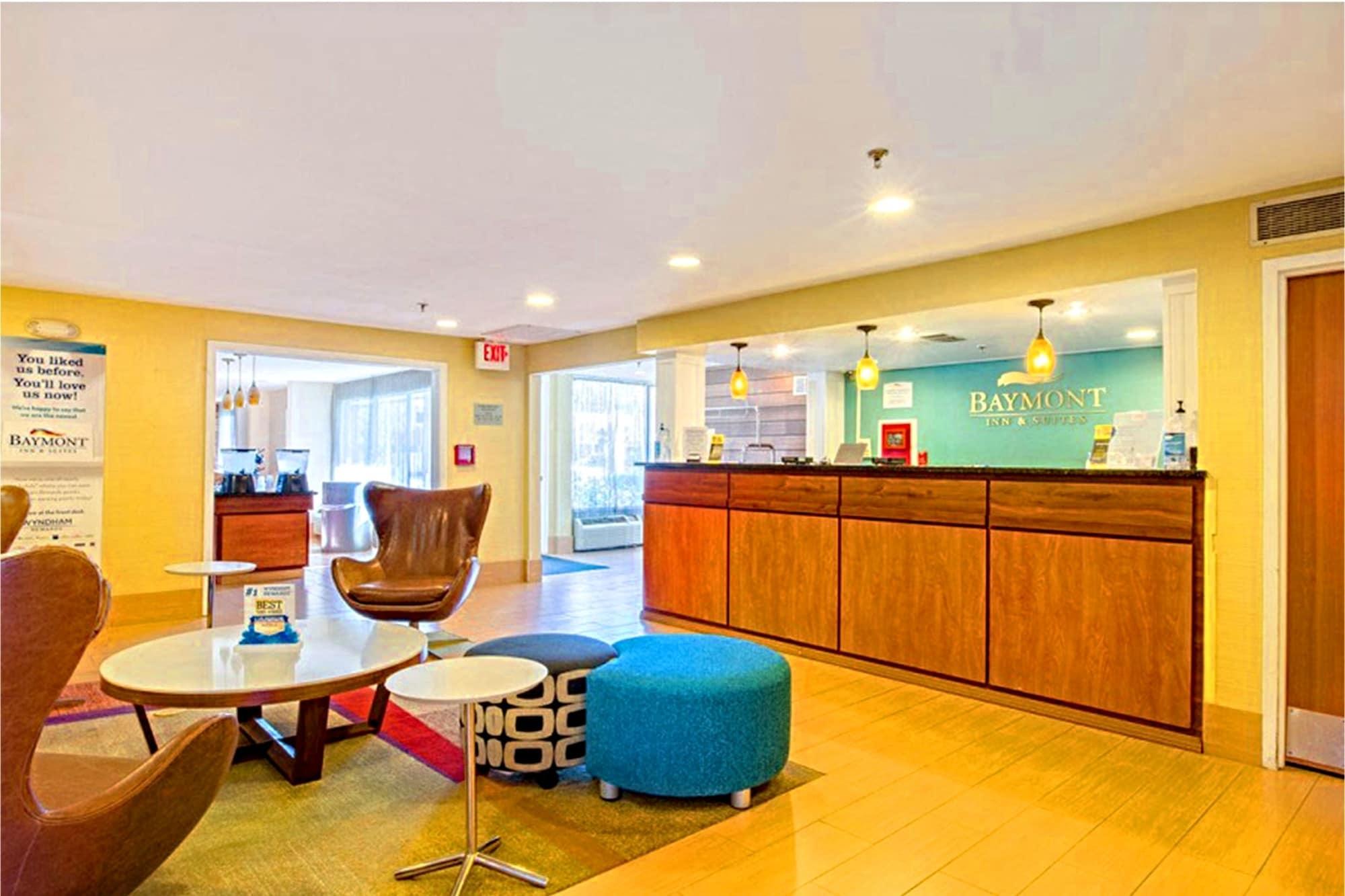 Hotel Baymont By Wyndham Midtown Savannah