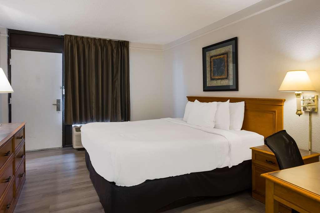 Hotel Econo Georgetown