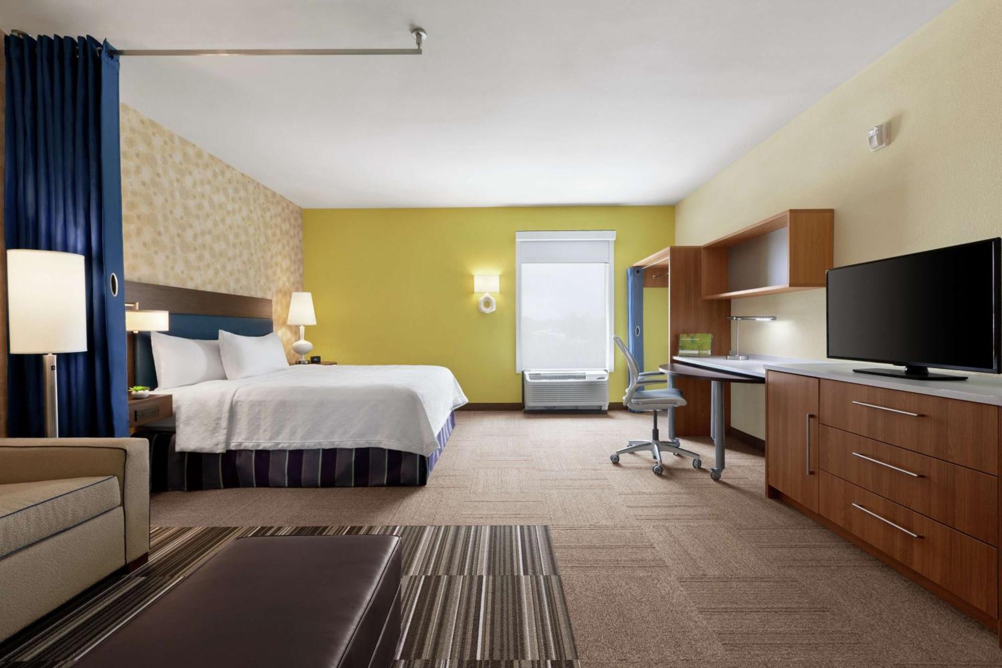 Home2 By Hilton Savannah Airport Hotel 3*