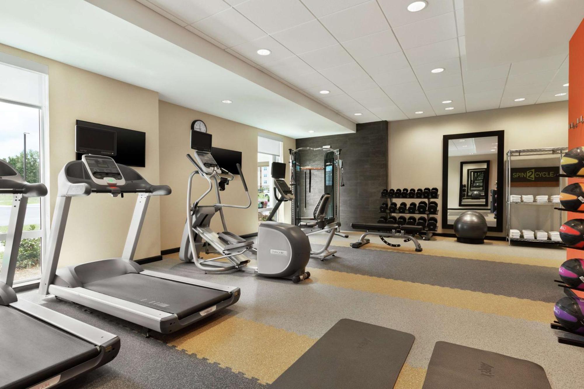 Home2 By Hilton Savannah Airport Hotel 3*