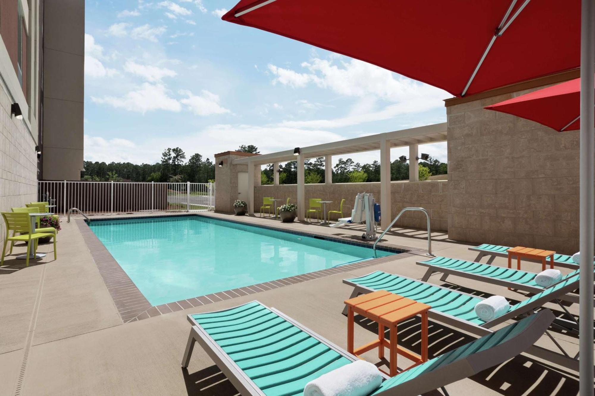 Hotel Home2 By Hilton Savannah Airport