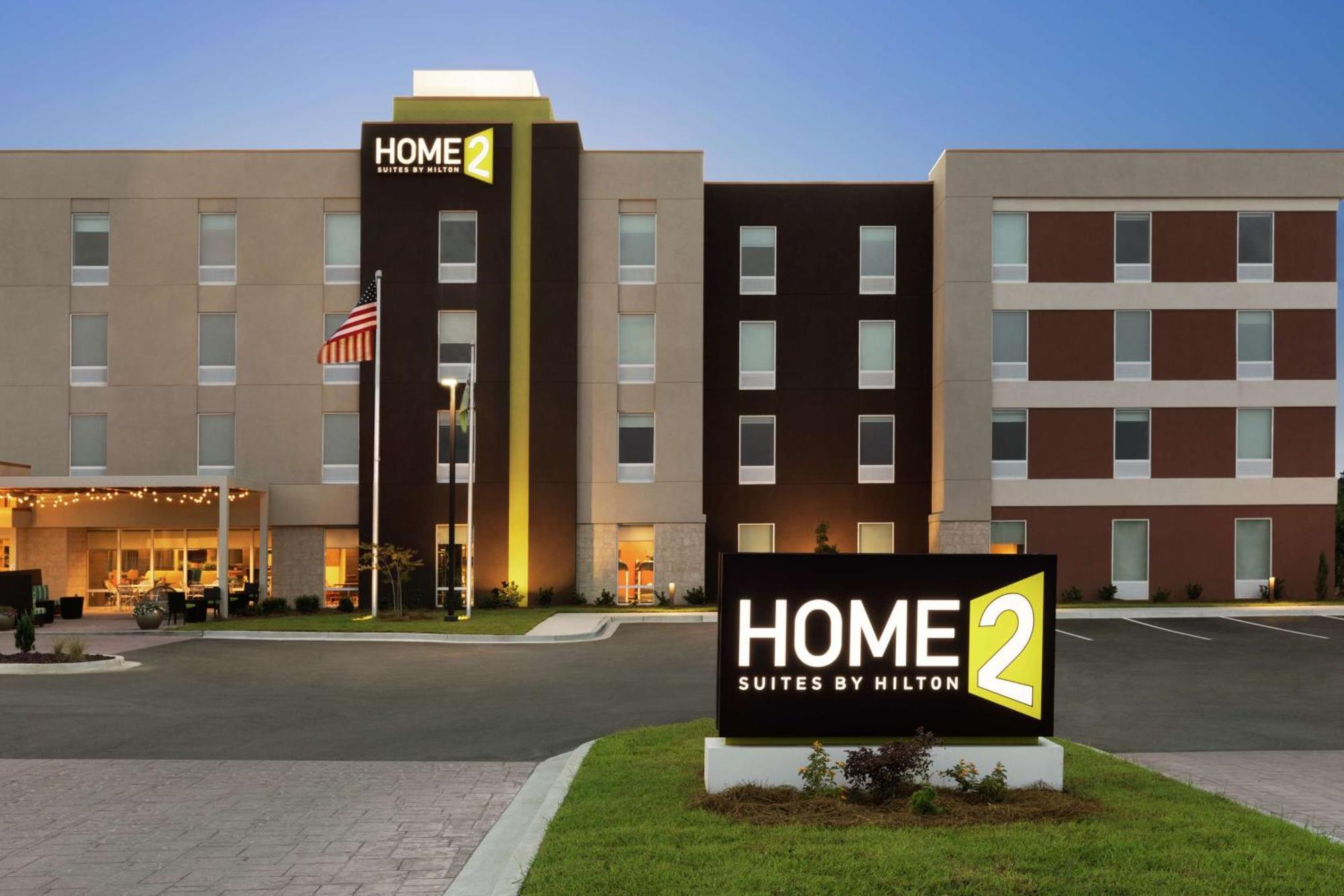 Hotel Home2 By Hilton Savannah Airport 3*