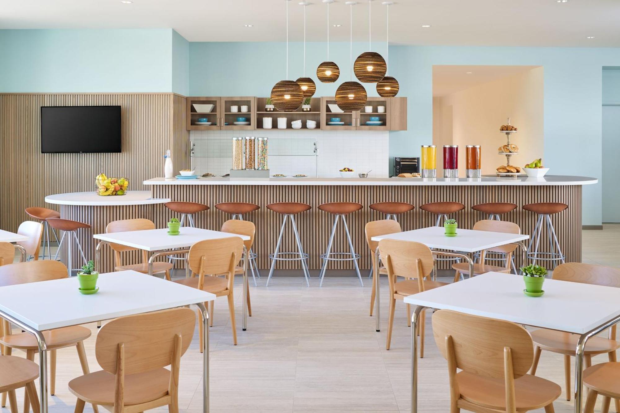 Element Midtown