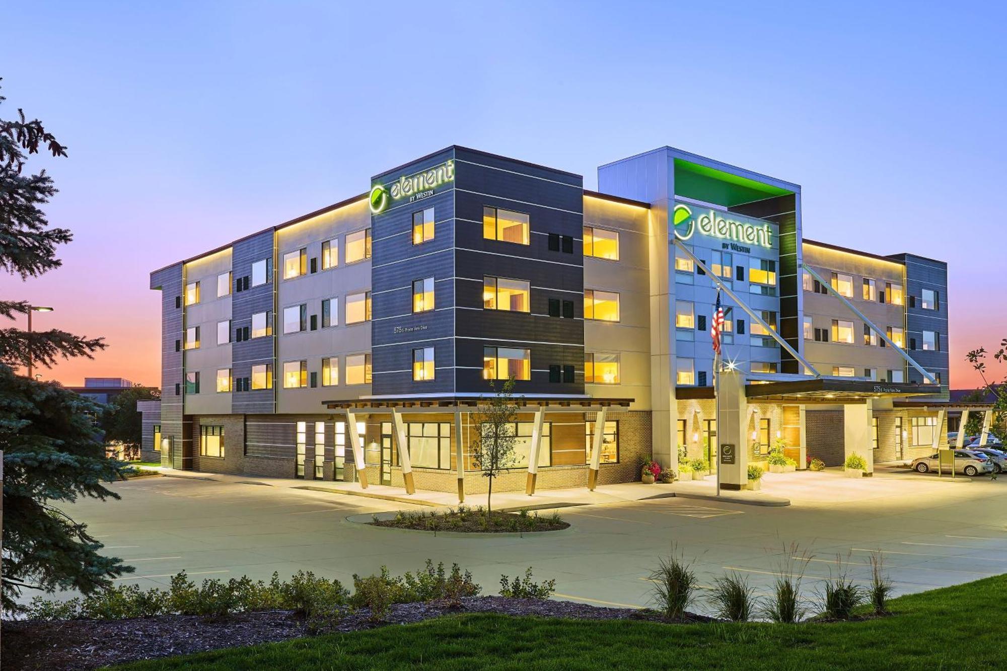 Hotel Element Midtown Savannah