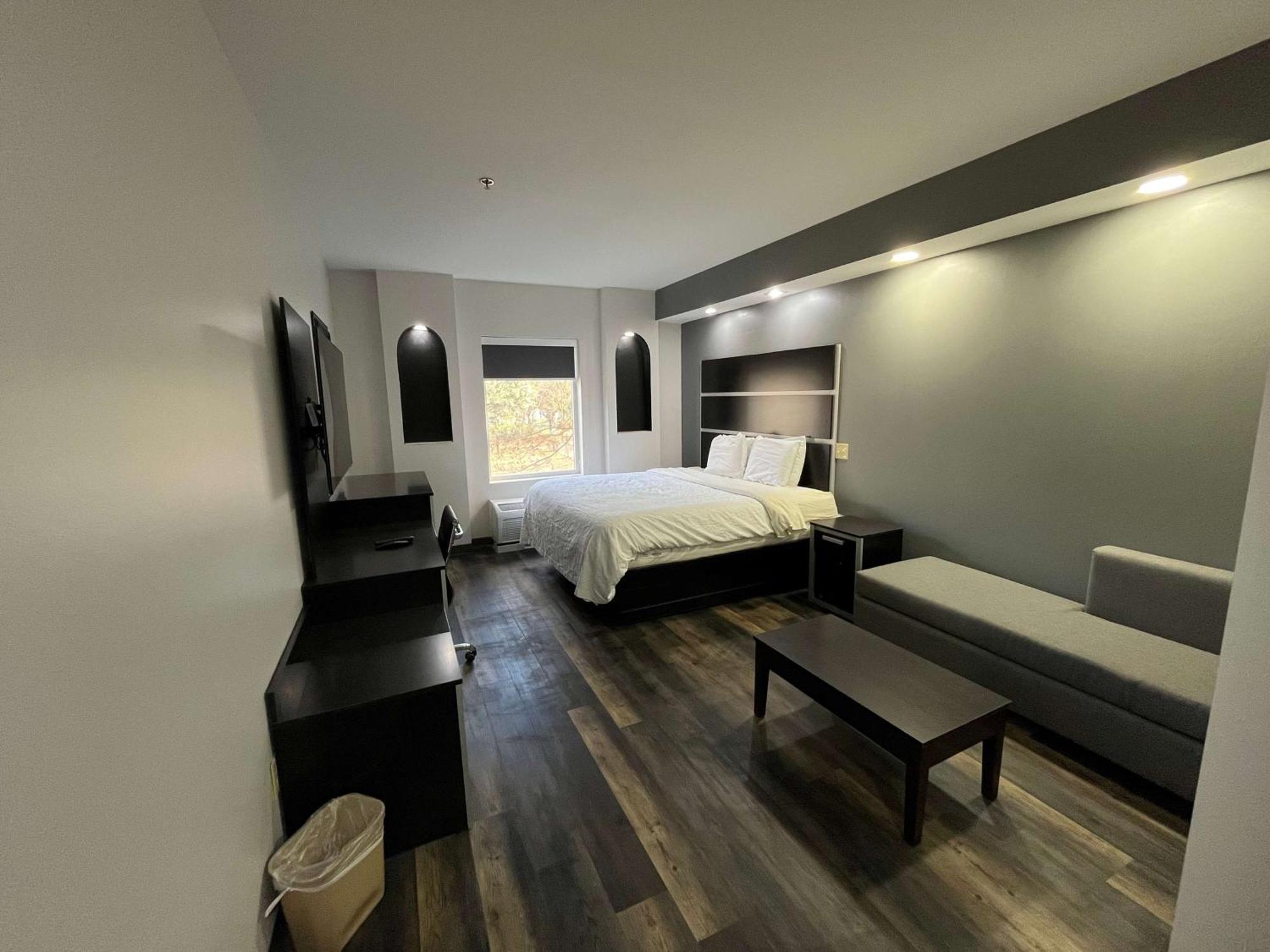 Sonesta Essential Savannah 3*