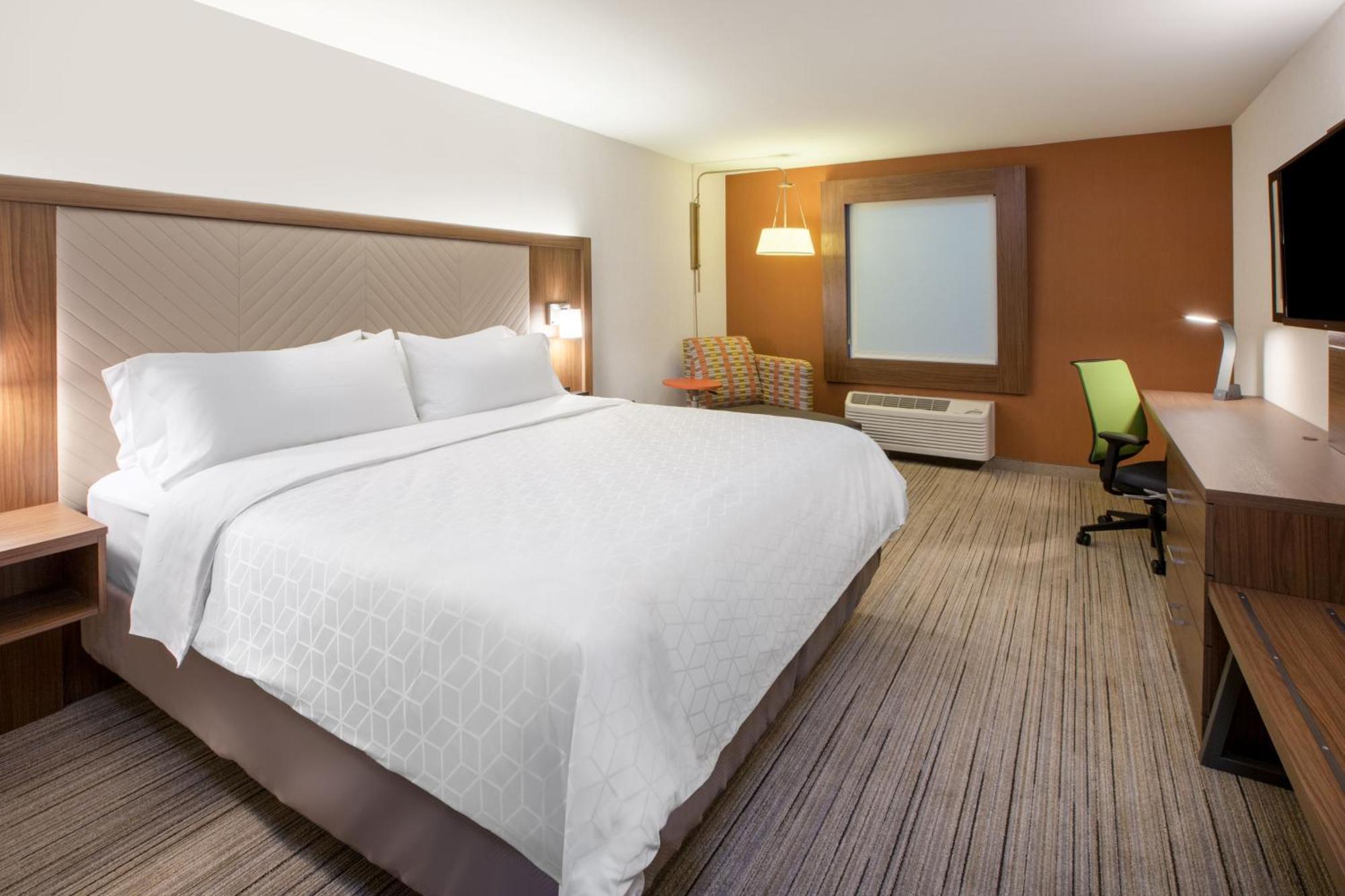 Express - Gateway By Ihg Hotel Savannah