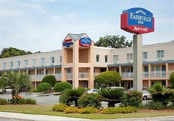 Hotel Baymont By Wyndham Midtown Savannah