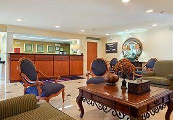 Hotel Baymont By Wyndham Midtown 3*
