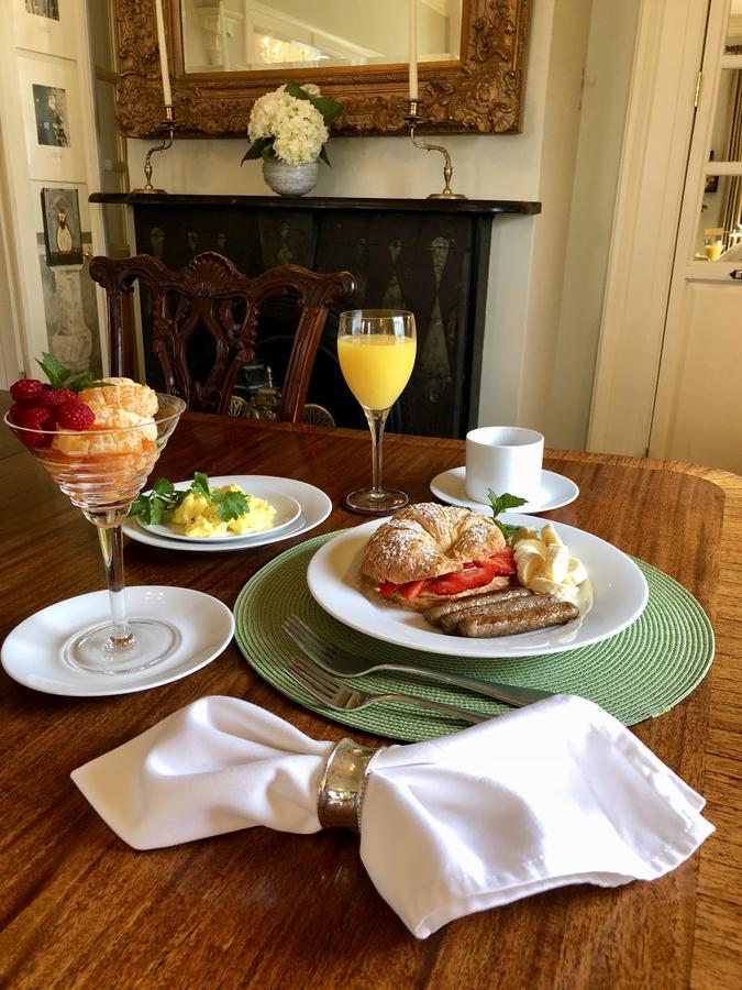 Catherine Ward House 3*