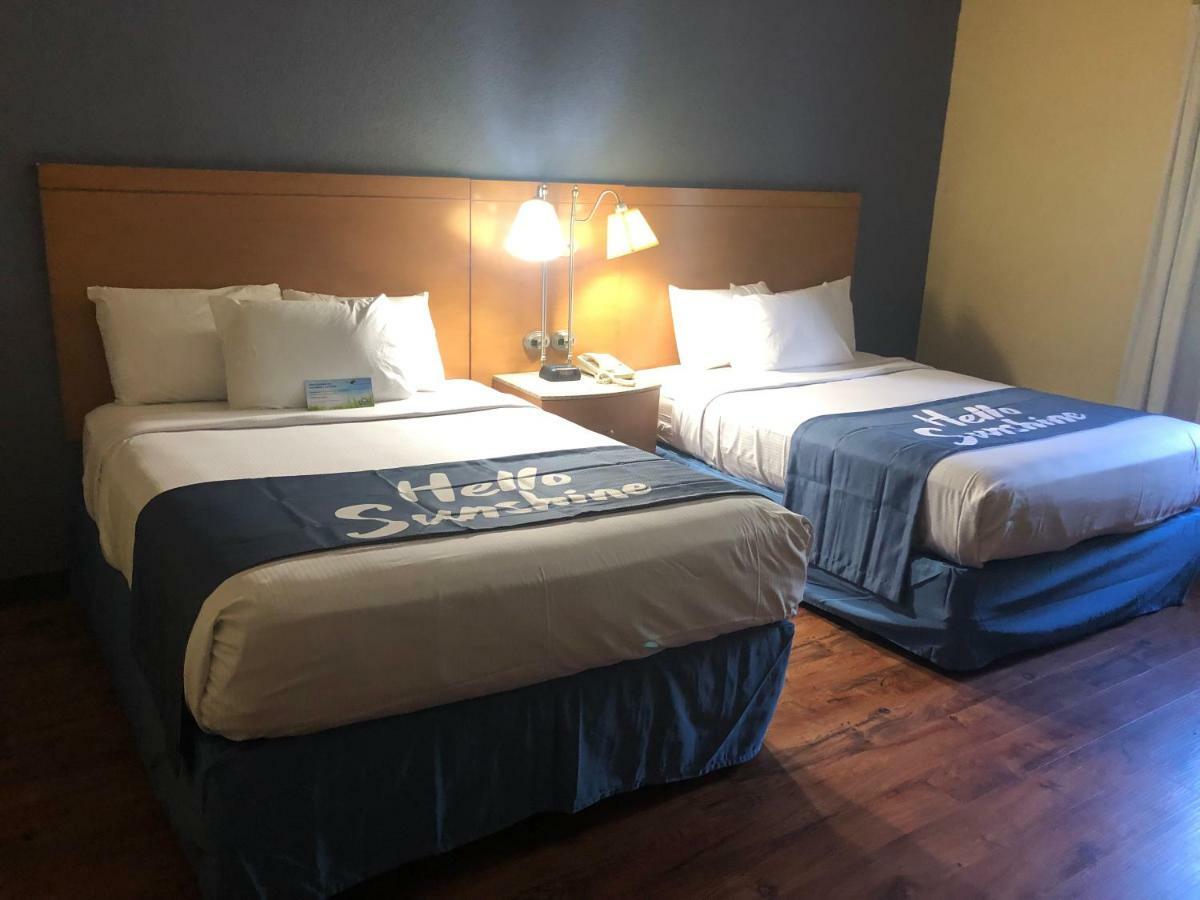 Hotel 6 Savannah Ga Gateway & I95 2*