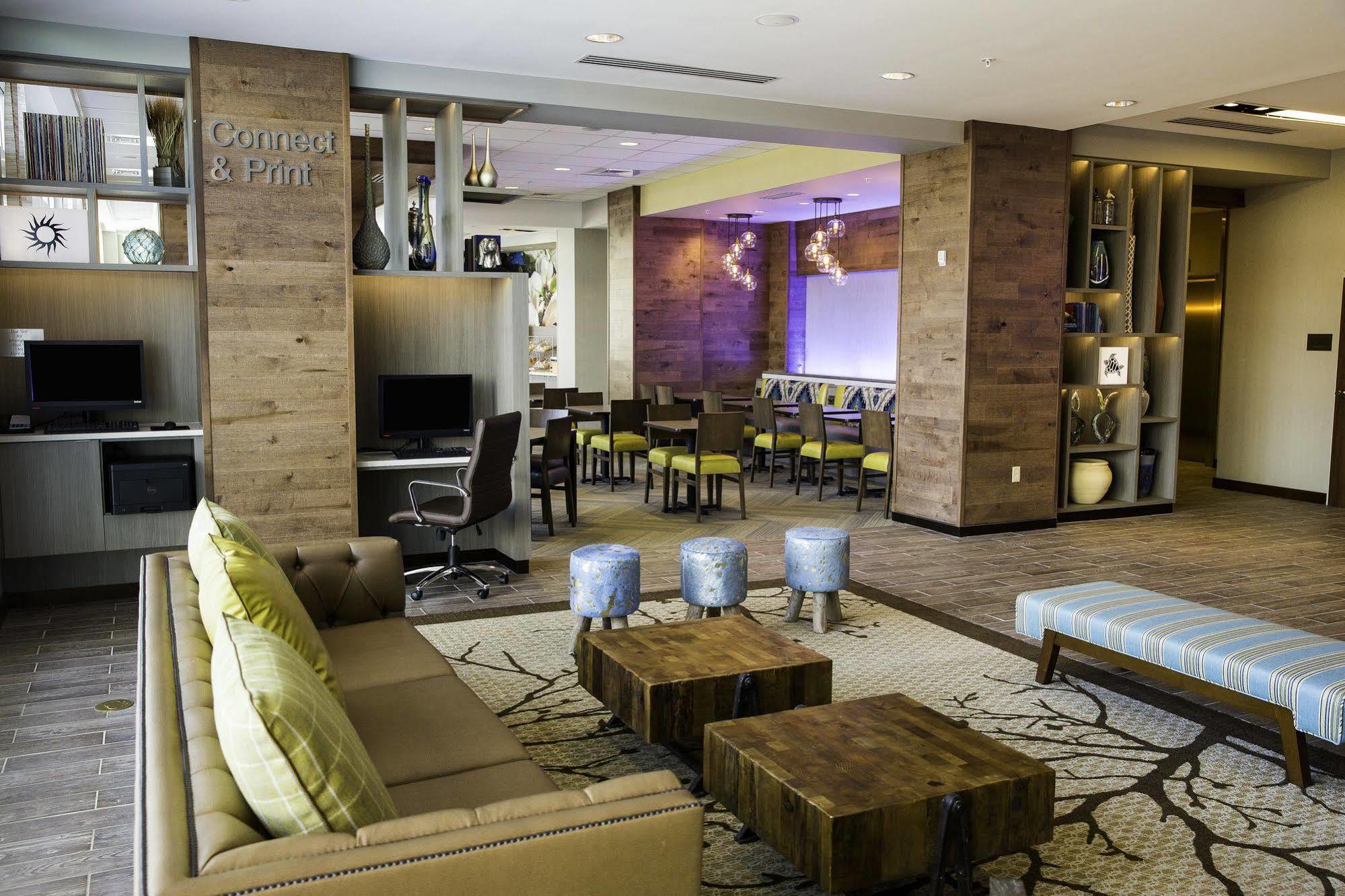 Fairfield & By Marriott Midtown Hotel